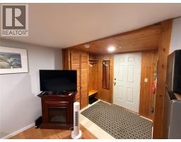 6871 Trans Canada Highway Nw, Salmon Arm, BC V1E3A2 Photo 32