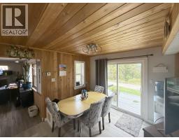 6871 Trans Canada Highway Nw, Salmon Arm, BC V1E3A2 Photo 9