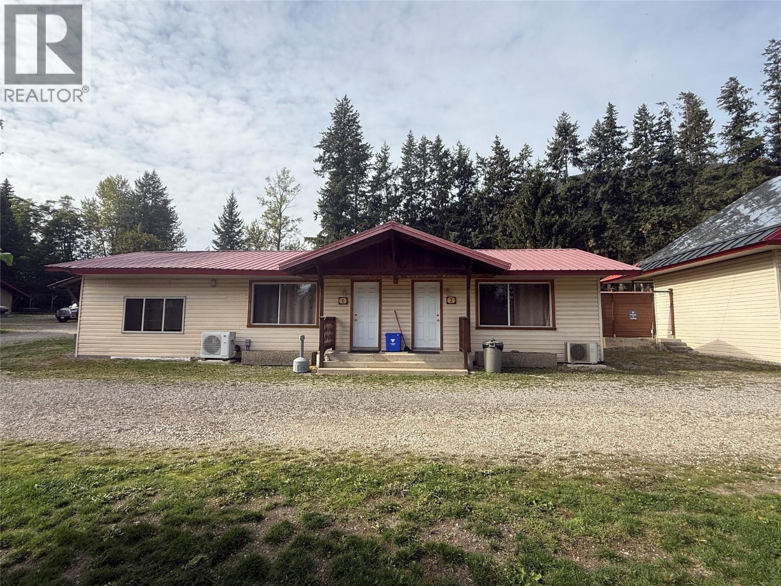  6871 Trans Canada Highway Northwest, Salmon Arm