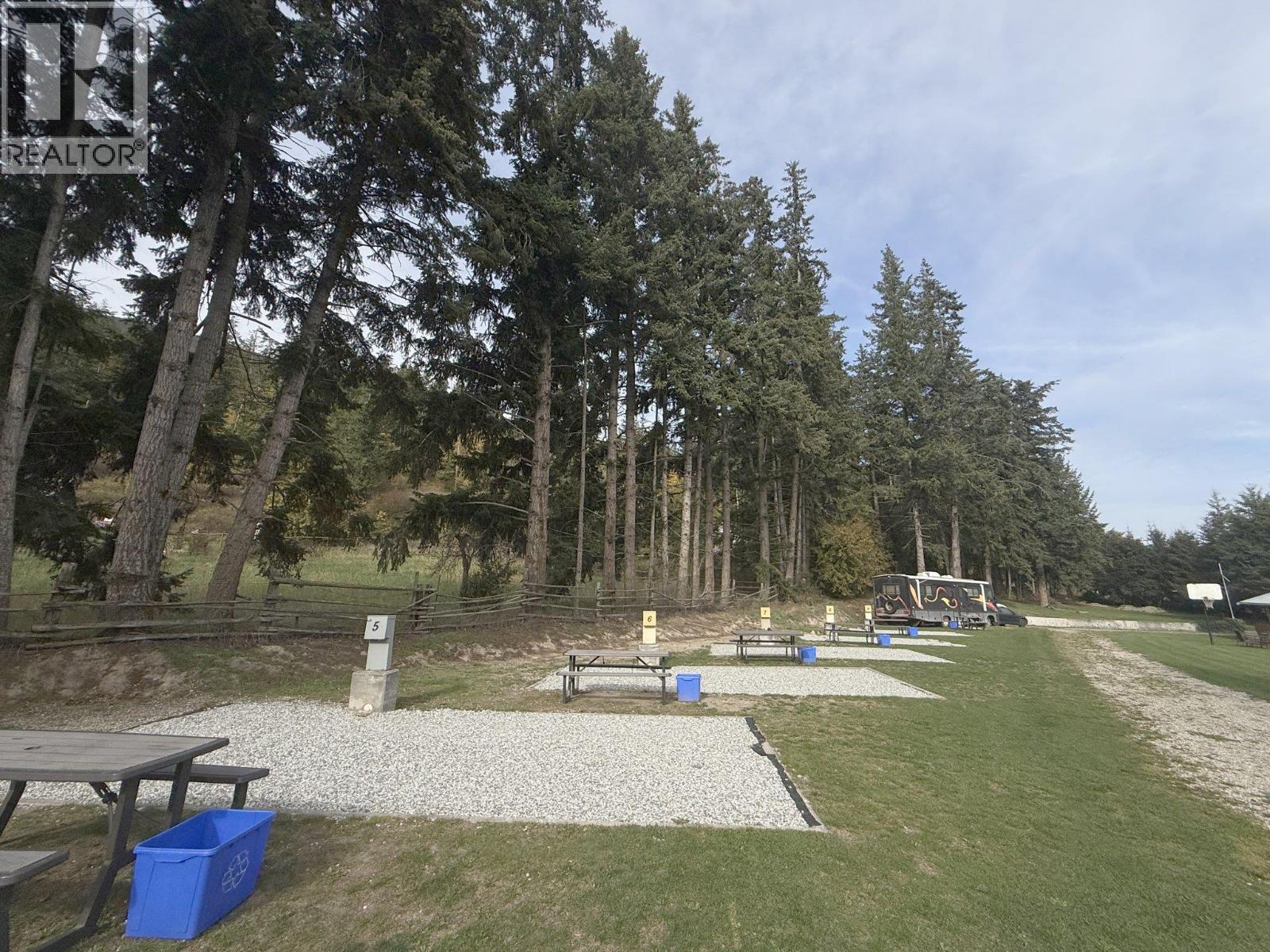  6871 Trans Canada Highway Northwest, Salmon Arm