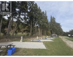 6871 Trans Canada Highway Nw, Salmon Arm, BC V1E3A2 Photo 46