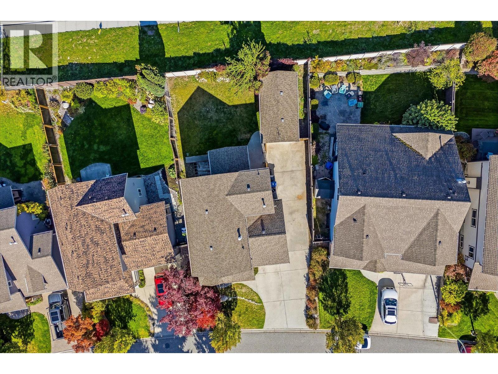  922 Paret Crescent, Kelowna
