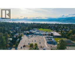 922 Paret Crescent, Kelowna, BC V1W4X8 Photo 44