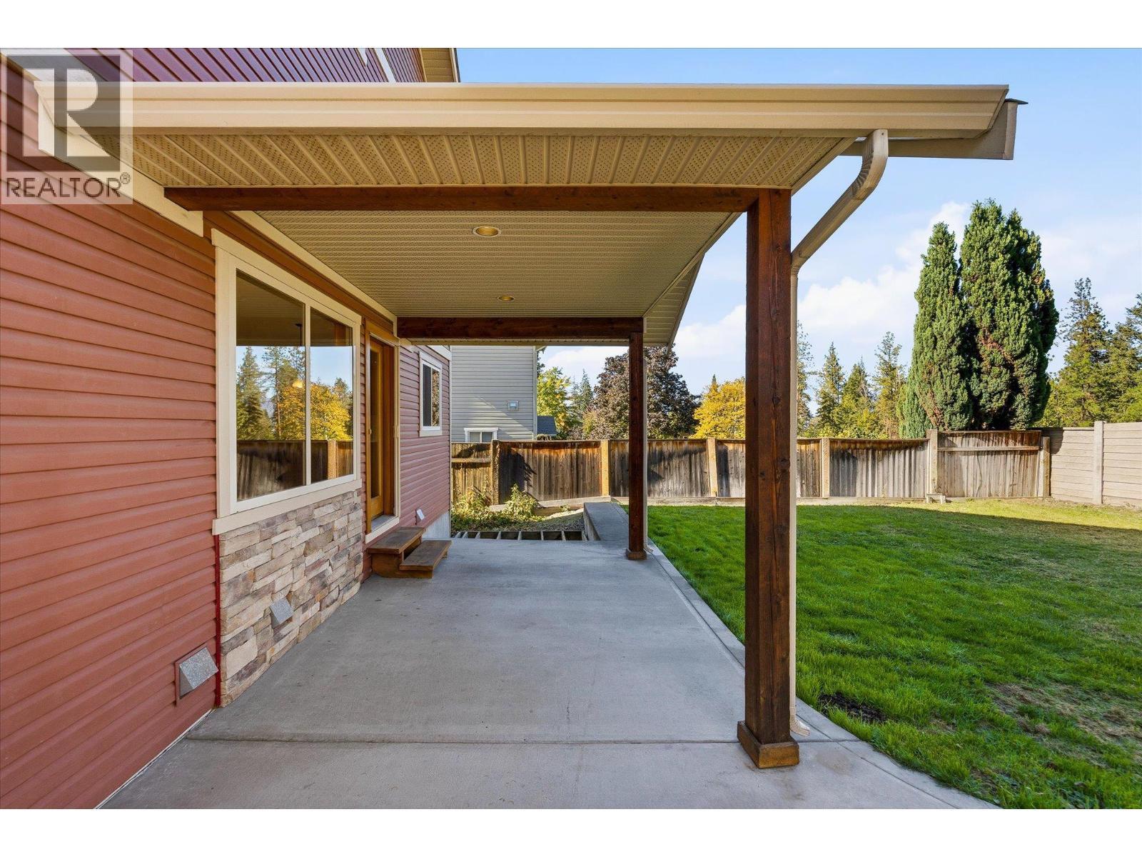 922 Paret Crescent - 11