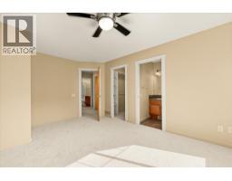 922 Paret Crescent, Kelowna, BC V1W4X8 Photo 21
