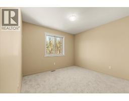 922 Paret Crescent, Kelowna, BC V1W4X8 Photo 24