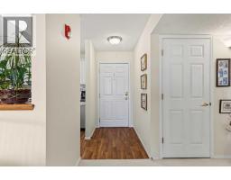 #, 3308 Sienna Park Green SW - photo 4