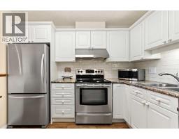 #, 3308 Sienna Park Green SW - photo 8