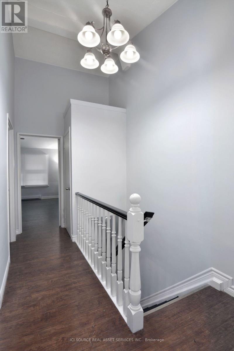 1010 Kipps Lane, London East, ON photo 11