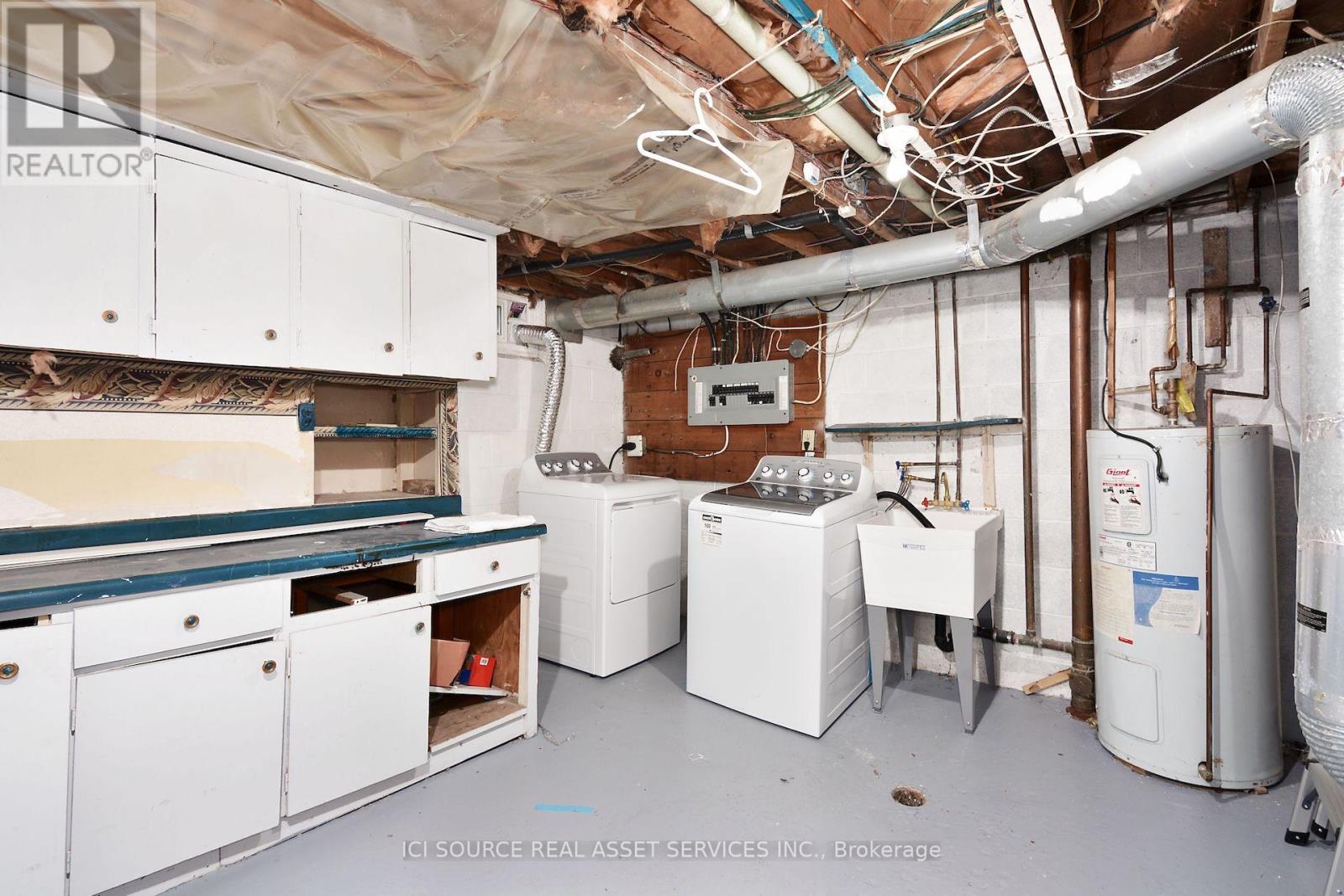 1010 KIPPS LANE - 28
