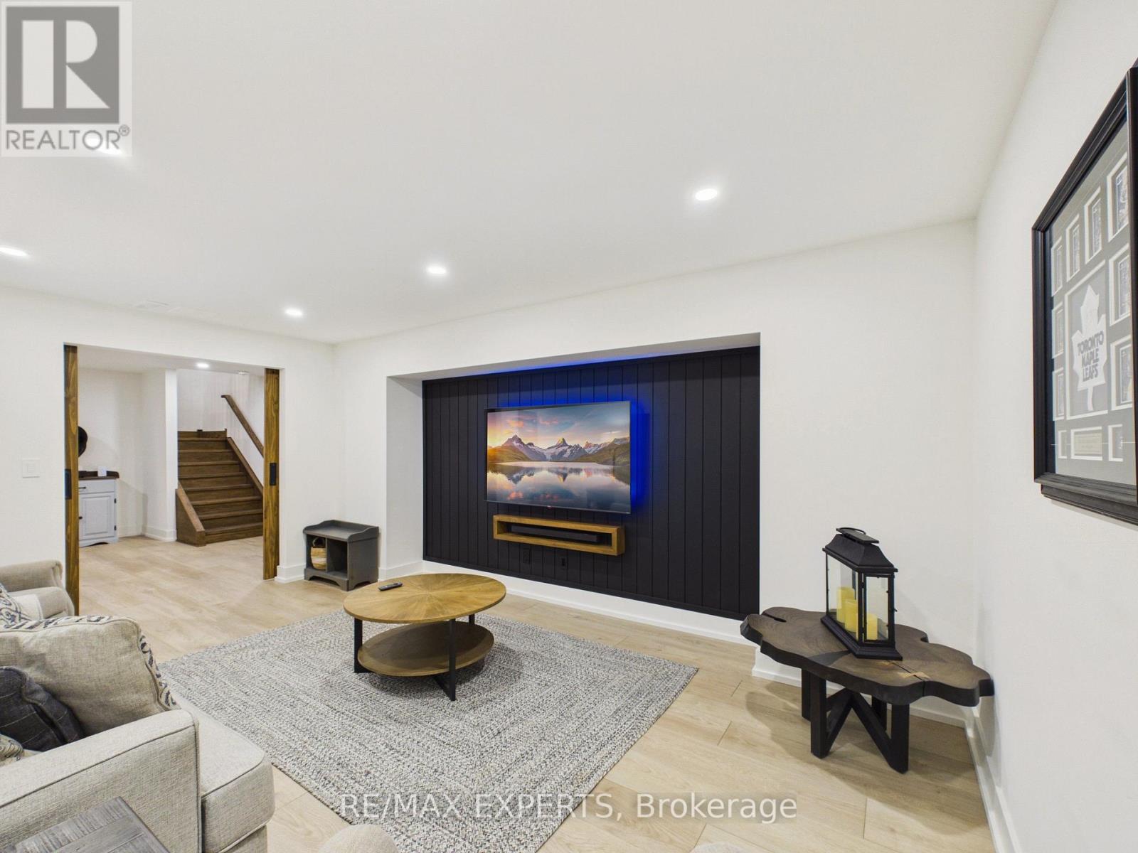 1072 Xavier Street, Gravenhurst, ON photo 25