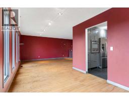 Bedroom - 107 Bermuda Close Nw, Calgary, AB T3K1G4 Photo 6