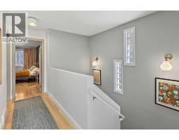 207 27 Avenue NW - photo 16
