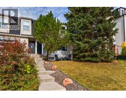 2206 29 Avenue SW - photo 1