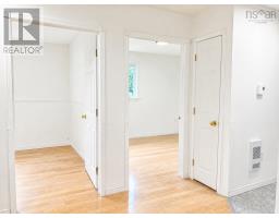 469 Brunswick Street, Yarmouth, NS B5A4V4 Photo 21