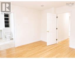 469 Brunswick Street, Yarmouth, NS B5A4V4 Photo 18