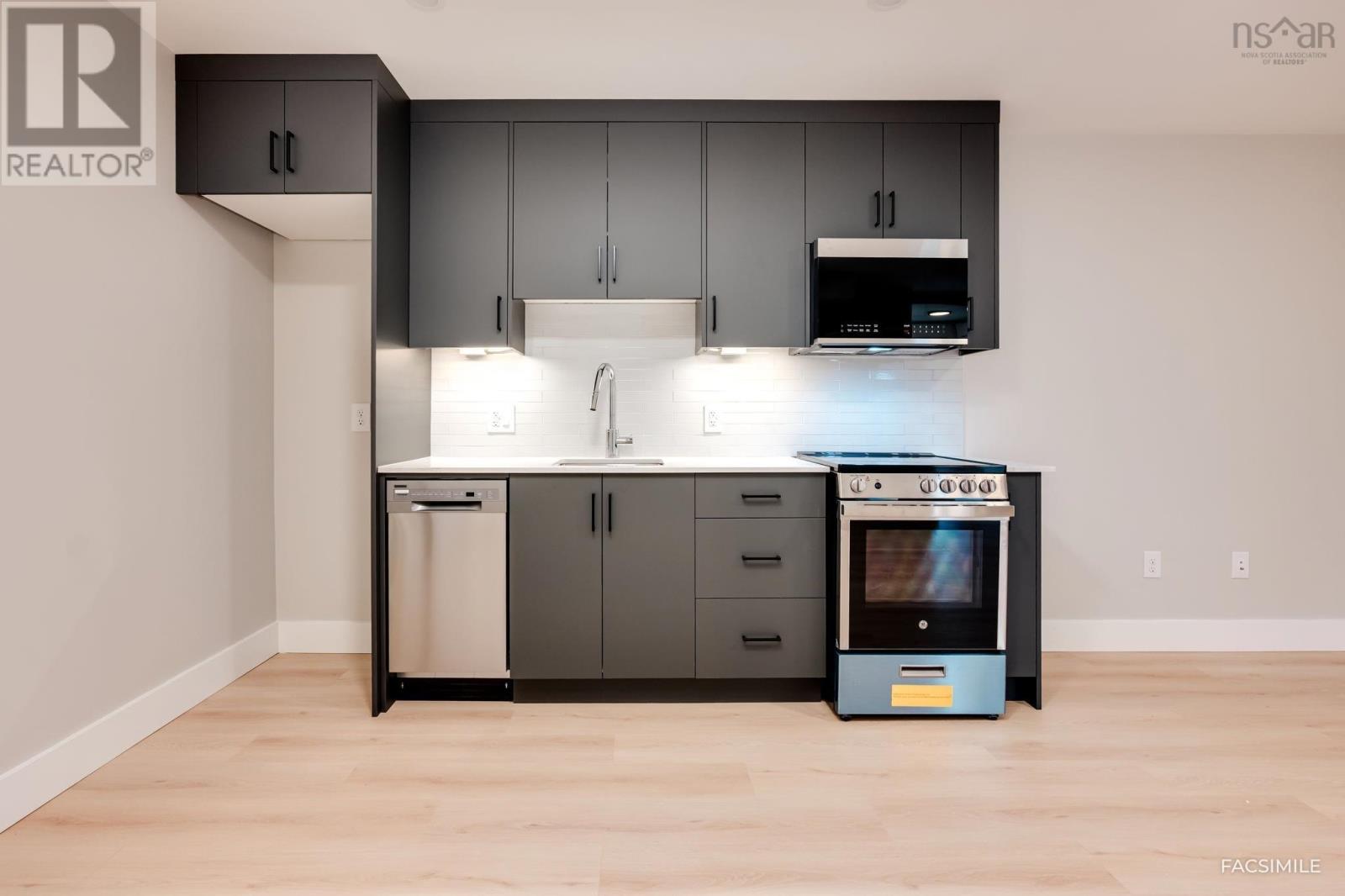 Property 38 of 50 of 24A 178 Honeygold Drive