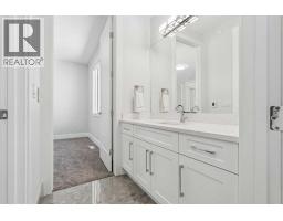 19 Duhram Way, Rural Rocky View County, AB T1Z0A1 Photo 32
