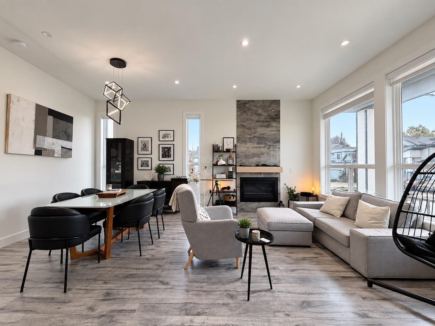 19305 71 AVENUE, Surrey