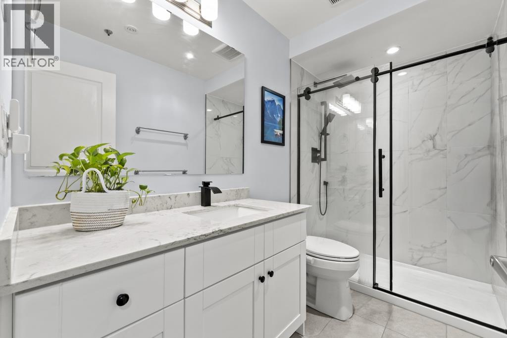 Photo of 26 2723 E KENT NORTH AVENUE 35