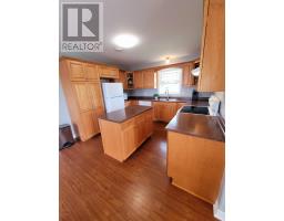 28 Pleasant Street, Glace Bay, NS B1A3Z9 Photo 11