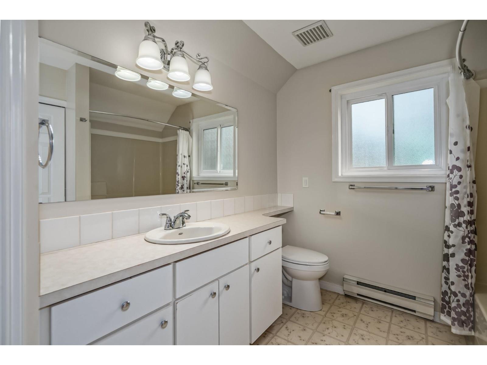 5757 244B STREET, Langley