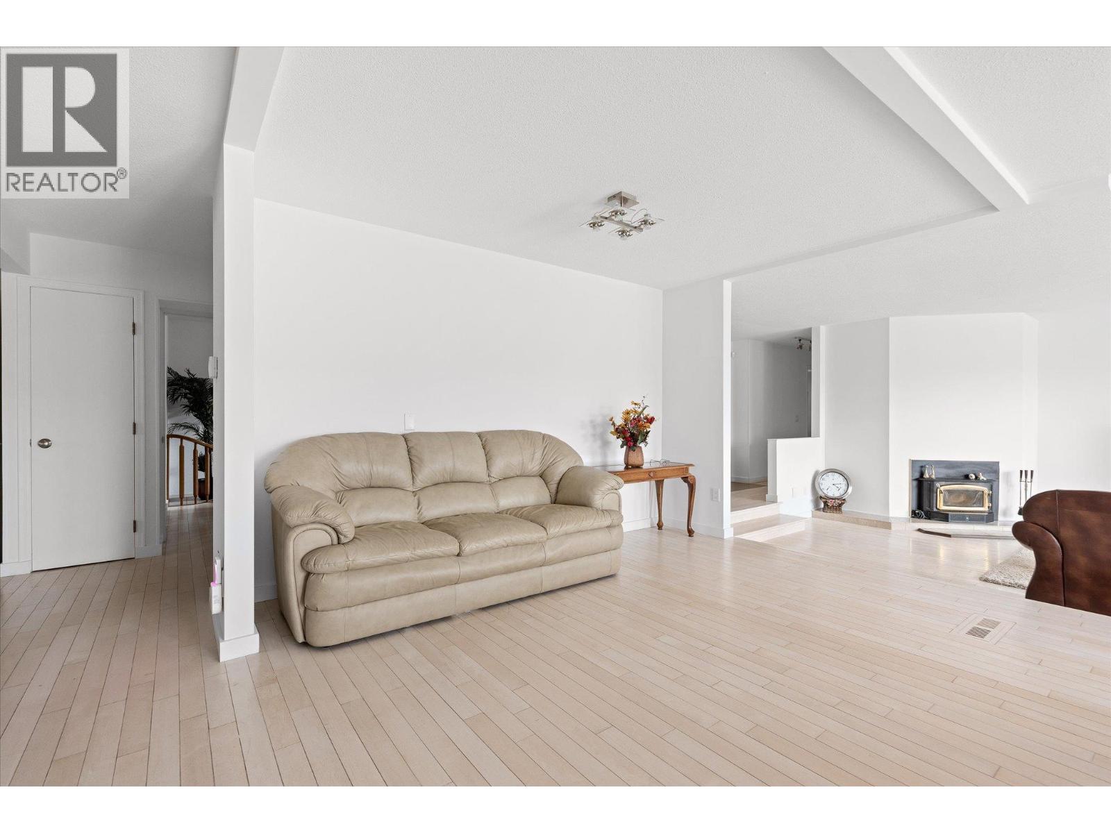 1045 Bartholomew Court - 13
