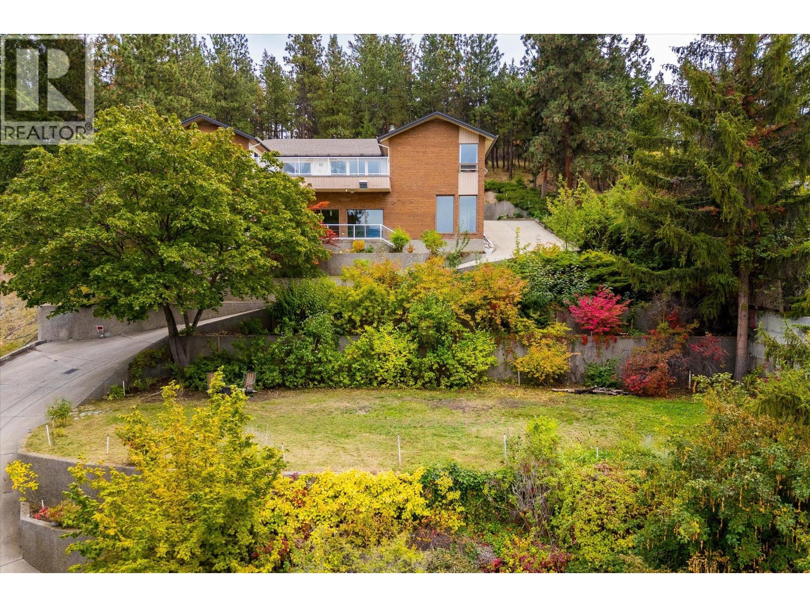 1045 Bartholomew Court - 74