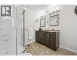 258 Dearborn Boulevard, Waterloo, ON N2J4Y6 Photo 26