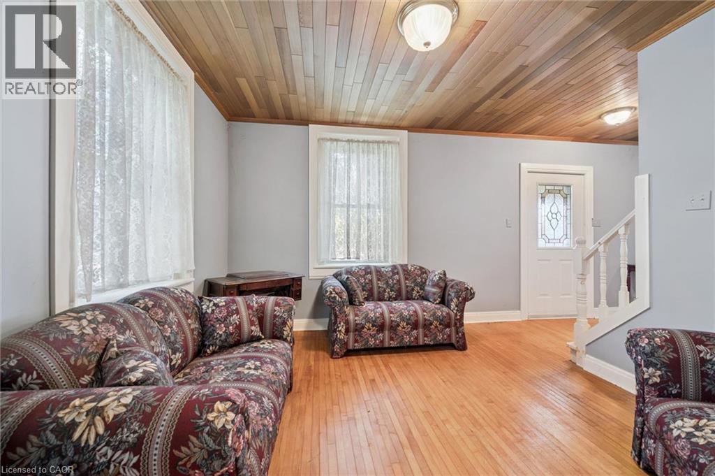 88 ARTHUR Street S - Image 9