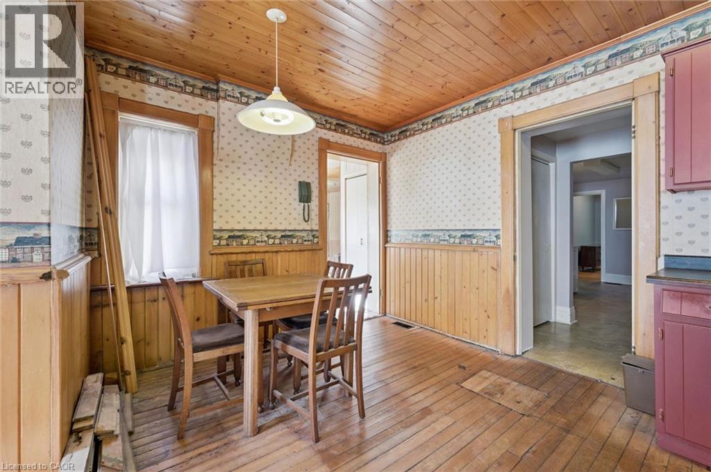 88 ARTHUR Street S - Image 19