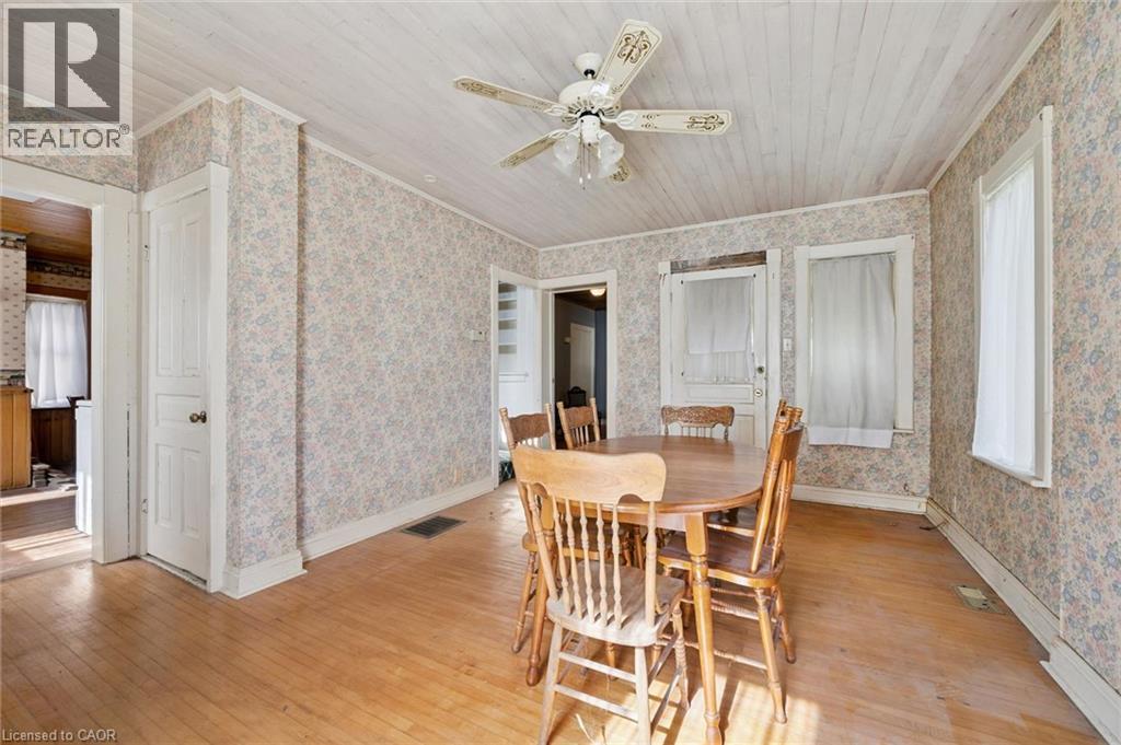 88 ARTHUR Street S - Image 24