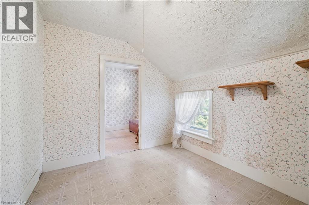 88 ARTHUR Street S - 33