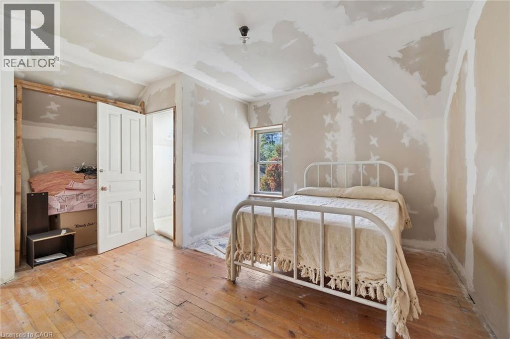 88 ARTHUR Street S - Image 30
