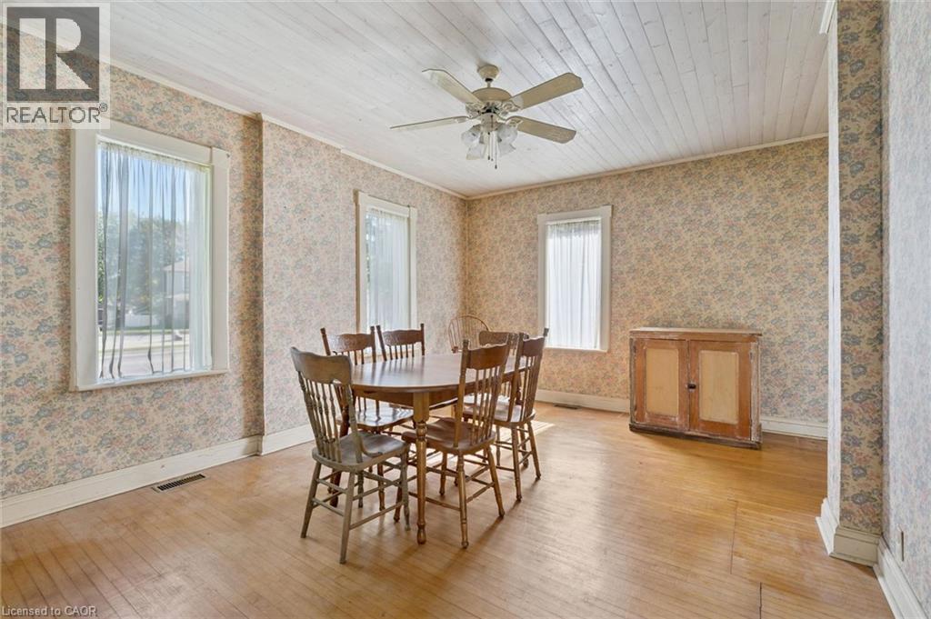 88 ARTHUR Street S - 26