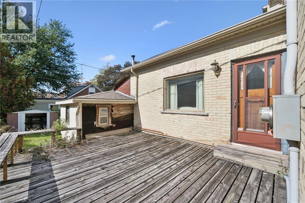 88 ARTHUR Street S - 45