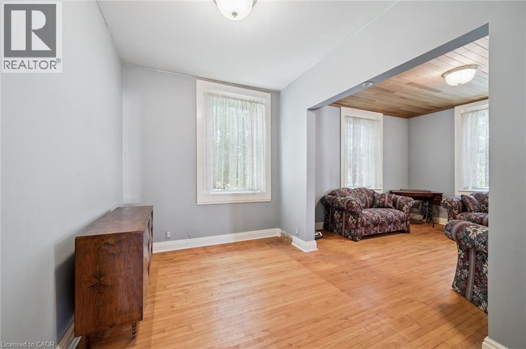 88 ARTHUR Street S - 12