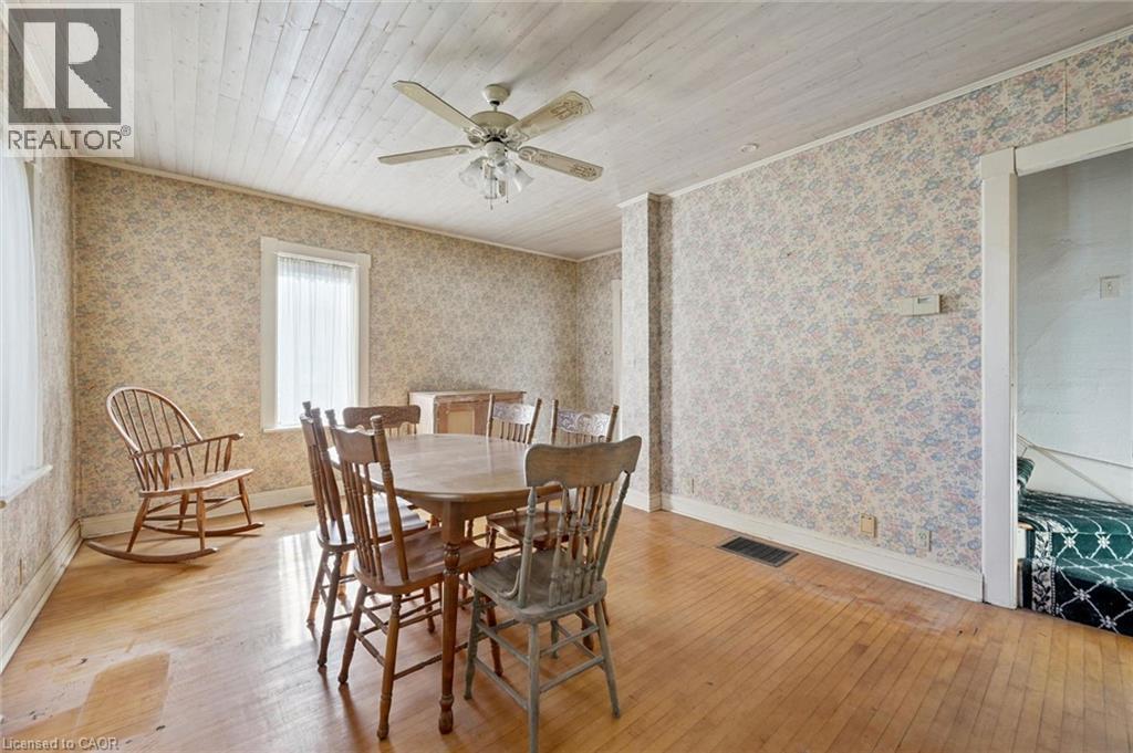 88 ARTHUR Street S - 27