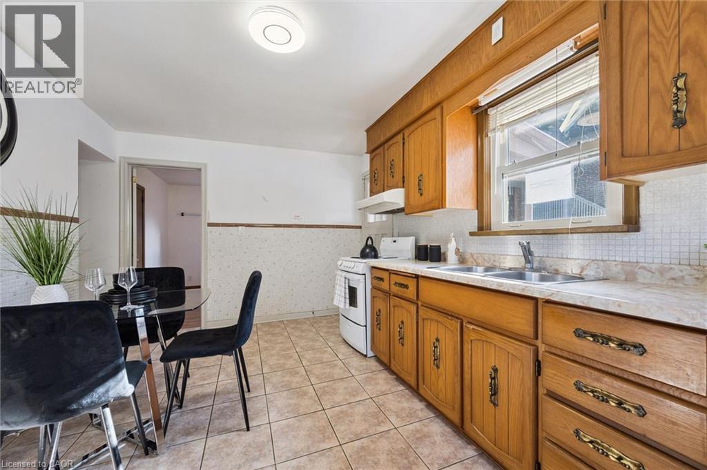 191 GROVE Street, Guelph — photo 10