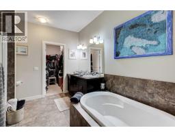 541 Boulder Creek Green Se, Langdon, AB T0J1X3 Photo 15