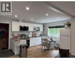 390 N Third Avenue, Williams Lake, BC V2G2A8 Photo 10
