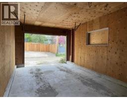 390 N Third Avenue, Williams Lake, BC V2G2A8 Photo 26
