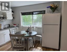 390 N Third Avenue, Williams Lake, BC V2G2A8 Photo 9