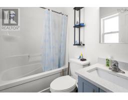 115 A Coronation Avenue, Halifax, NS B3N2M9 Photo 14