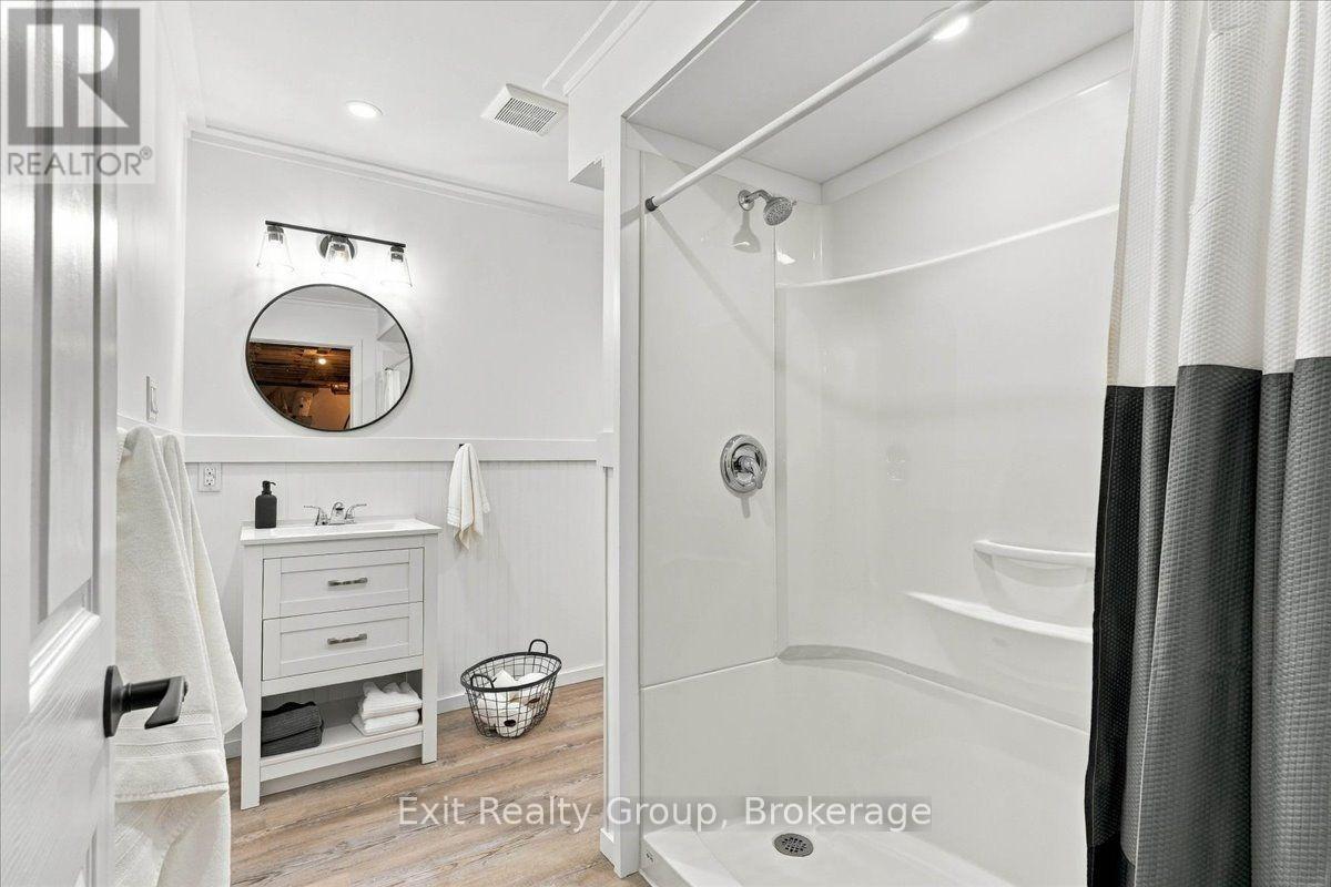 181 JARVIS ROAD - 34