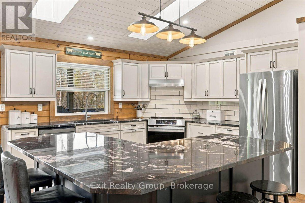 181 JARVIS ROAD - 8