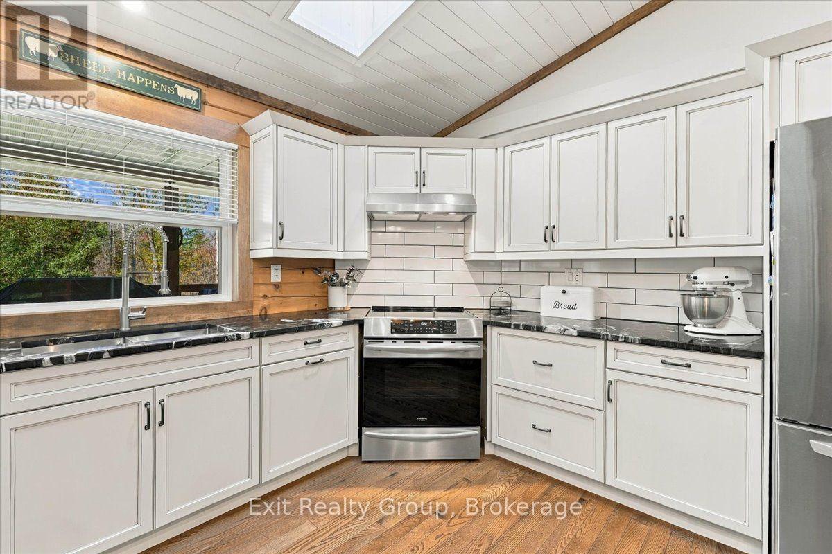 181 JARVIS ROAD - 9