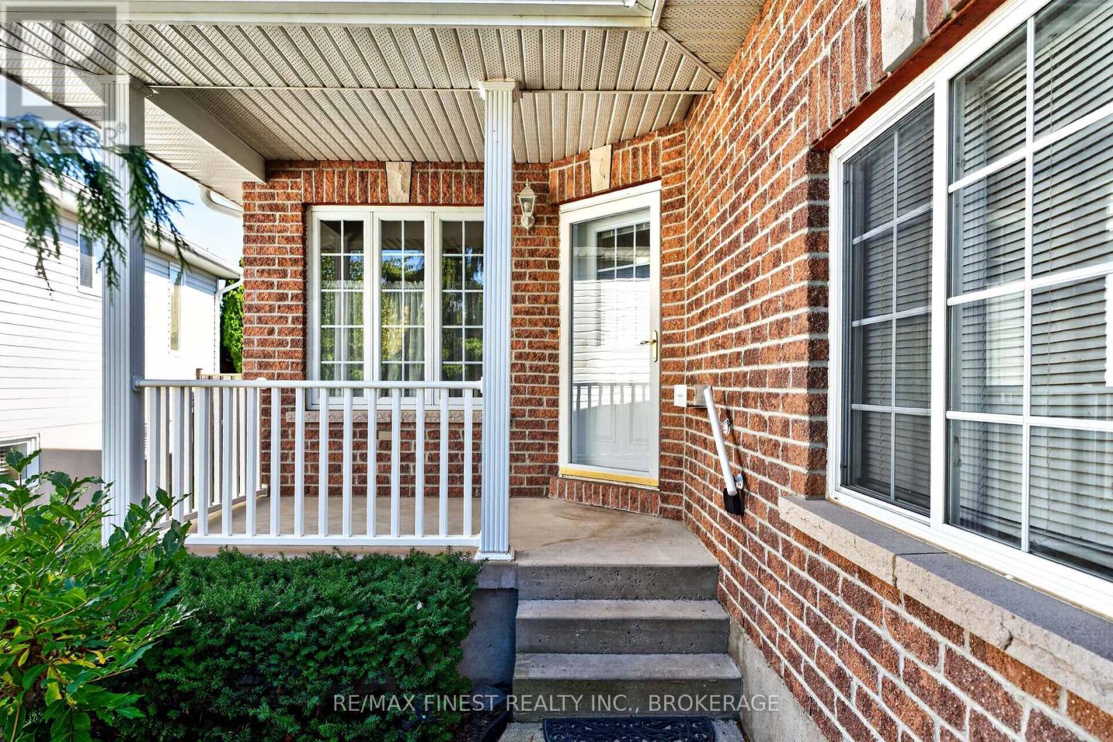 145 MACDOUGALL DRIVE, Loyalist (Amherstview) — photo 4