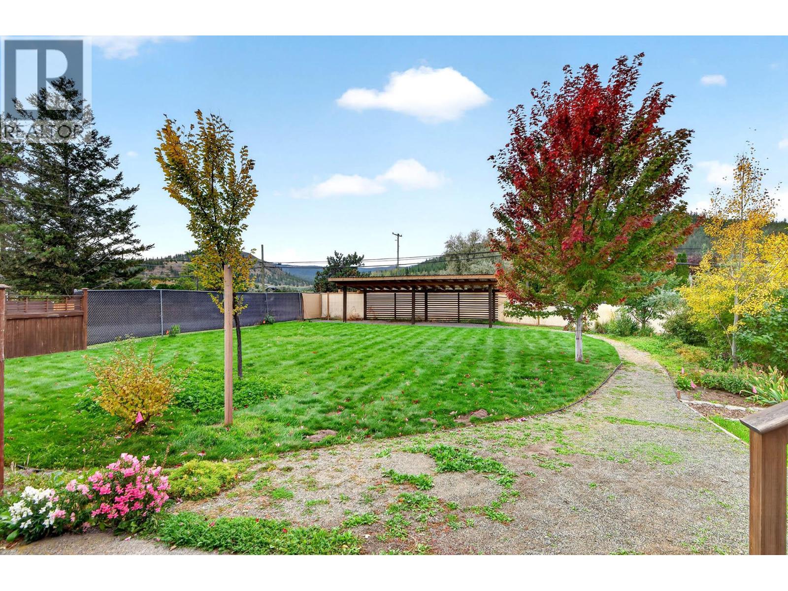 1299 PINEGROVE Road, Kamloops