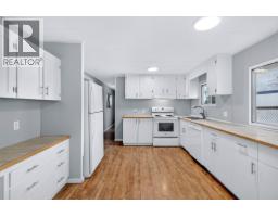 1299 Pinegrove Road, Kamloops, BC V2C6V6 Photo 9
